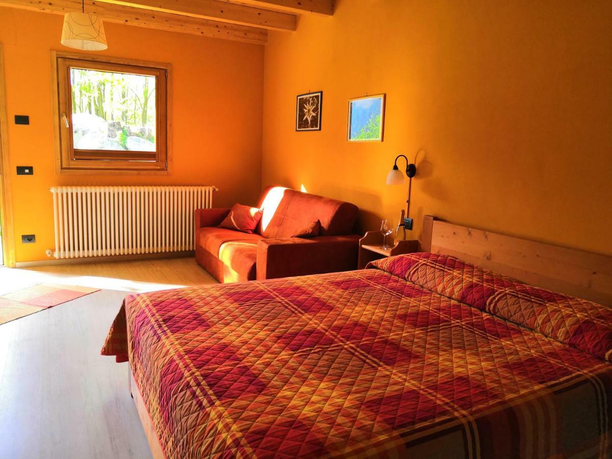 Agriturismo Val Codera Verceia Exteriér fotografie